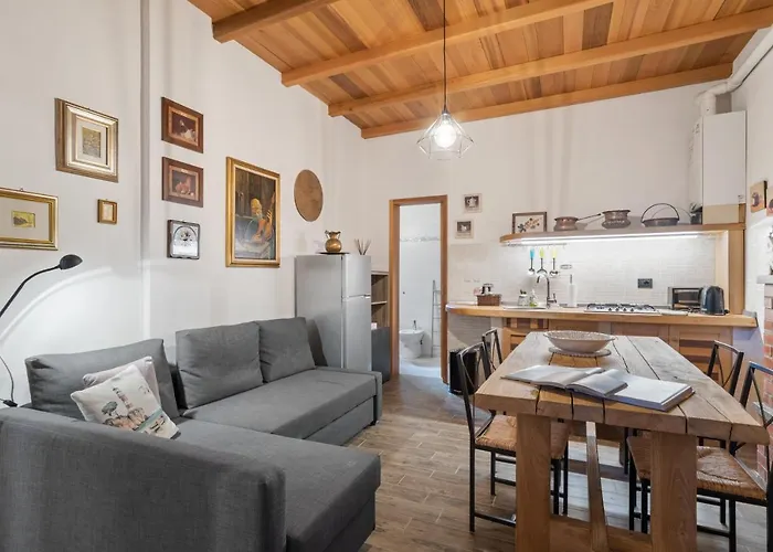 La Casa Di Pietra Di Moltrasio! * Moltrasio