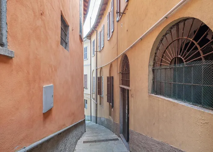 La Casa Di Pietra Di Moltrasio! Daire